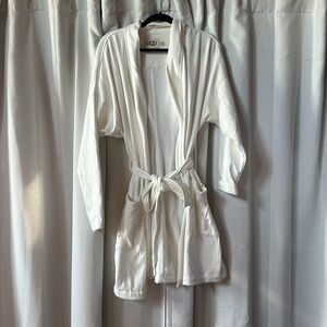 UGG Women’s White Bath Robe XL NWOT